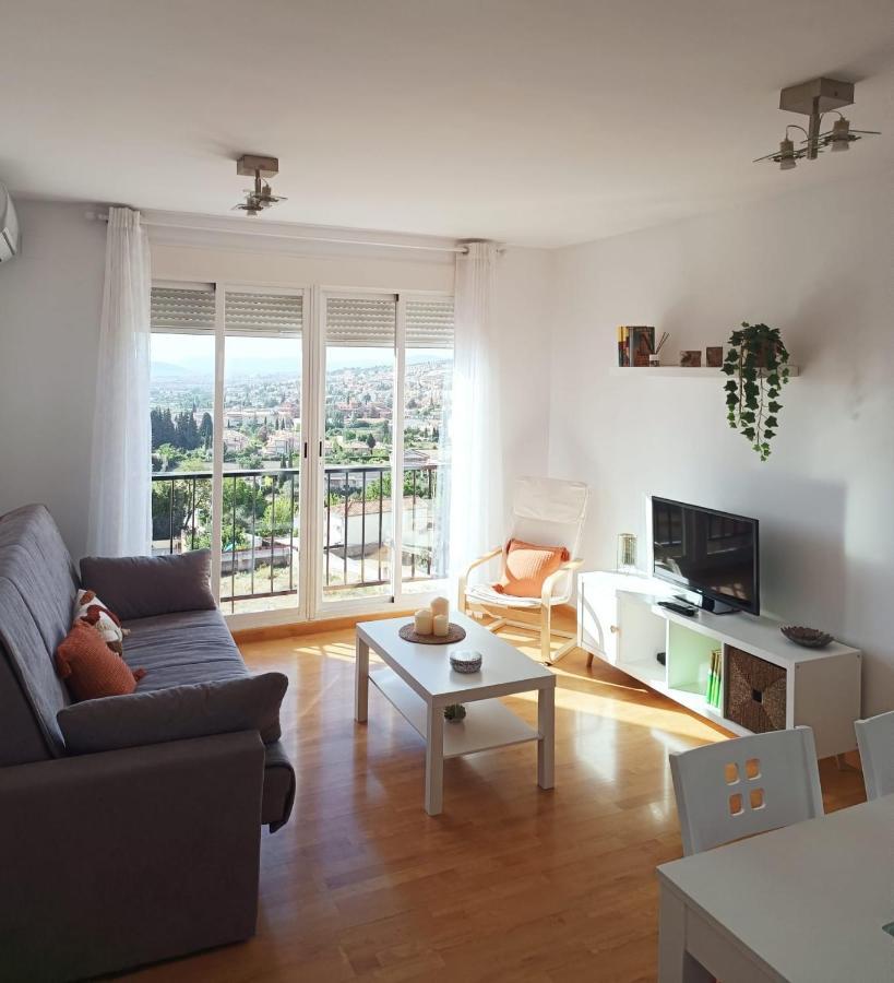 Piso Vista Bella Apartment Моначил Екстериор снимка