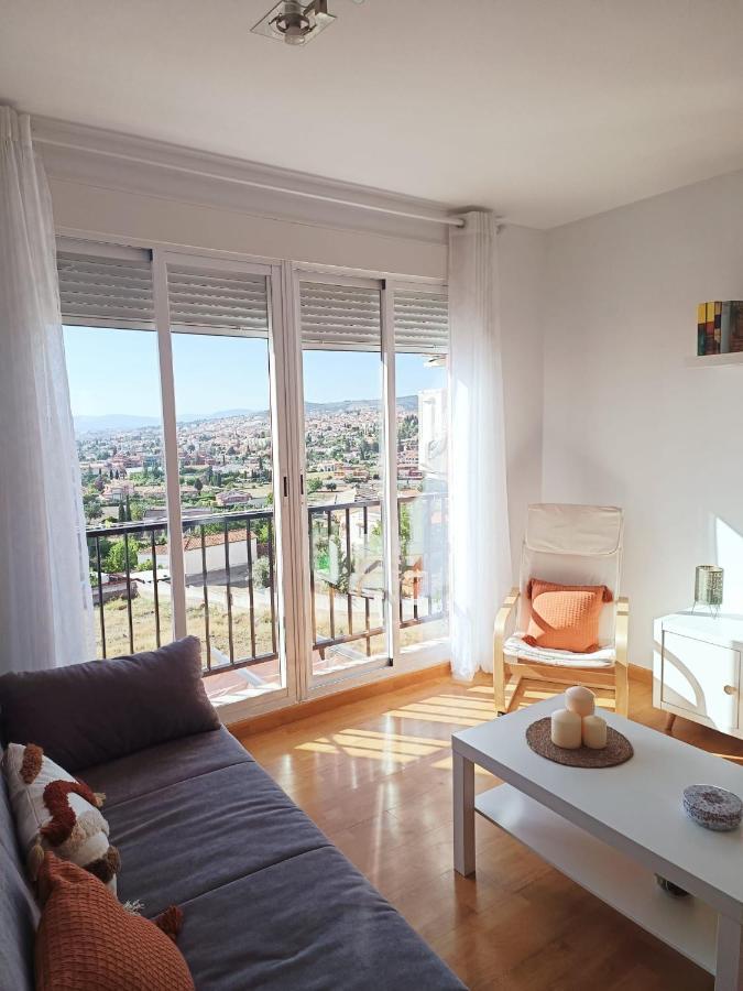 Piso Vista Bella Apartment Моначил Екстериор снимка